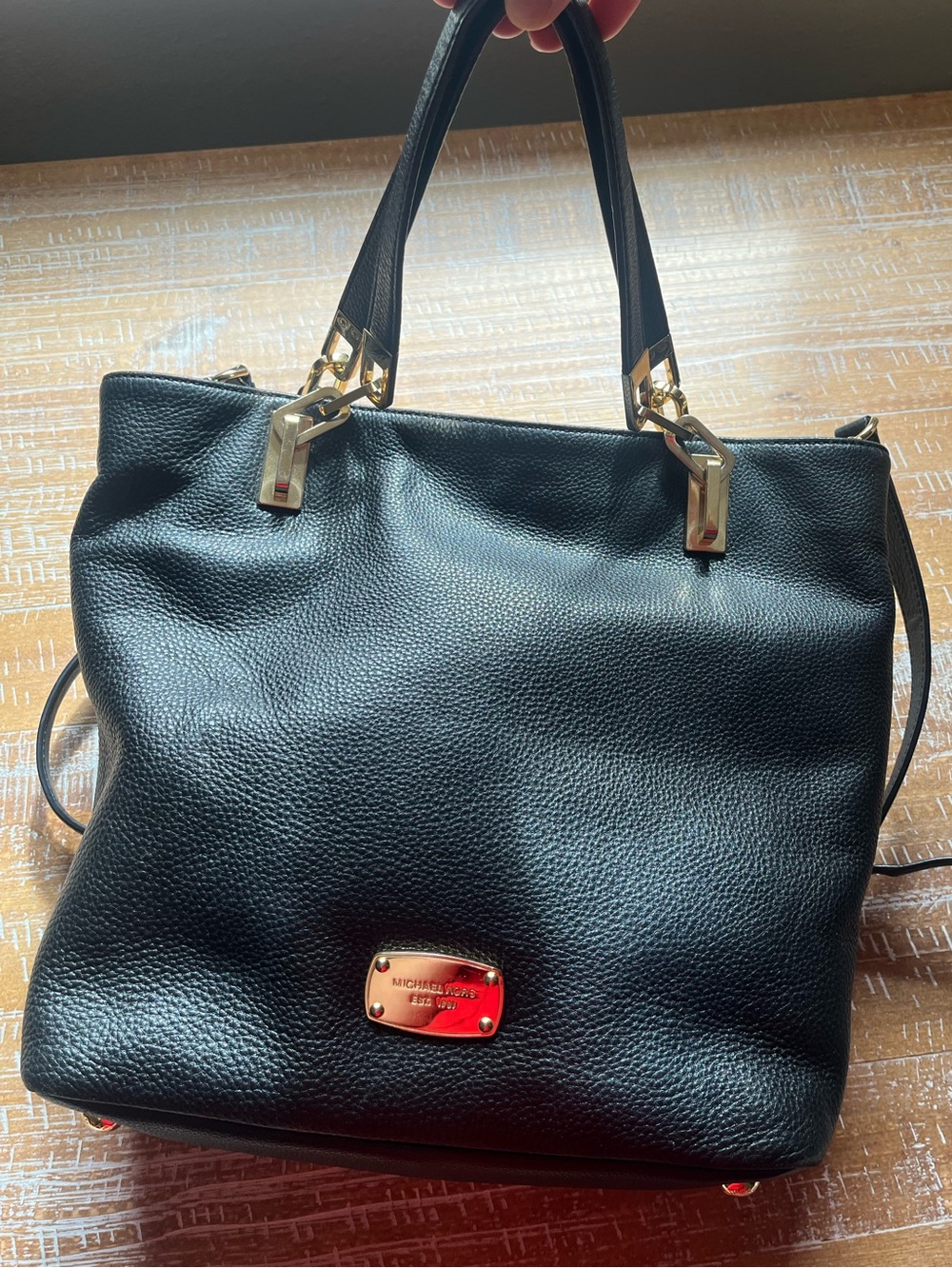 Michael Kors Black Pebbled Leather Bag with Gold Hardware - Picture 5 of 8